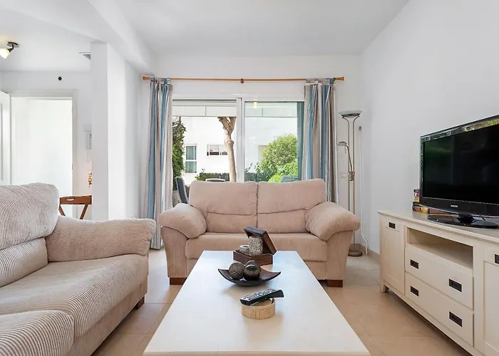 בית נופש Casa Alena קוניל דה לה פרונטרה