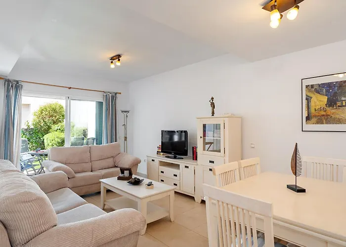 Nyaraló Casa Alena *